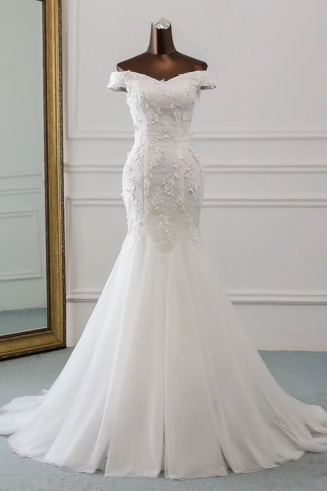 Elegant Off-the-Shoulder Mermaid Long Wedding Gown With Lace Appliques